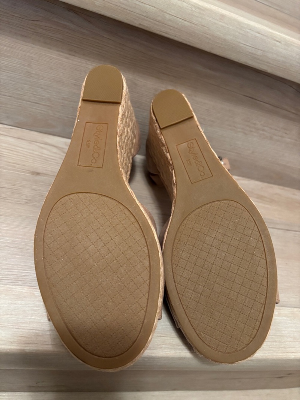 🤎Style & Co. Seleeney size 91/2 Wide Women's Tan Suede Espadrille Wedge Sandals🤎 - Picture 6 of 8